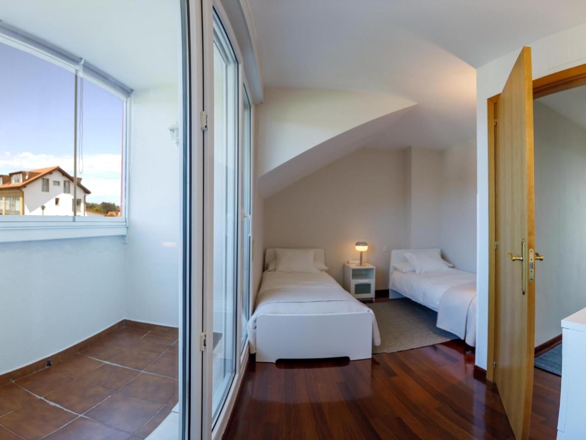 Apartamento Los Laureles Miengo Екстериор снимка